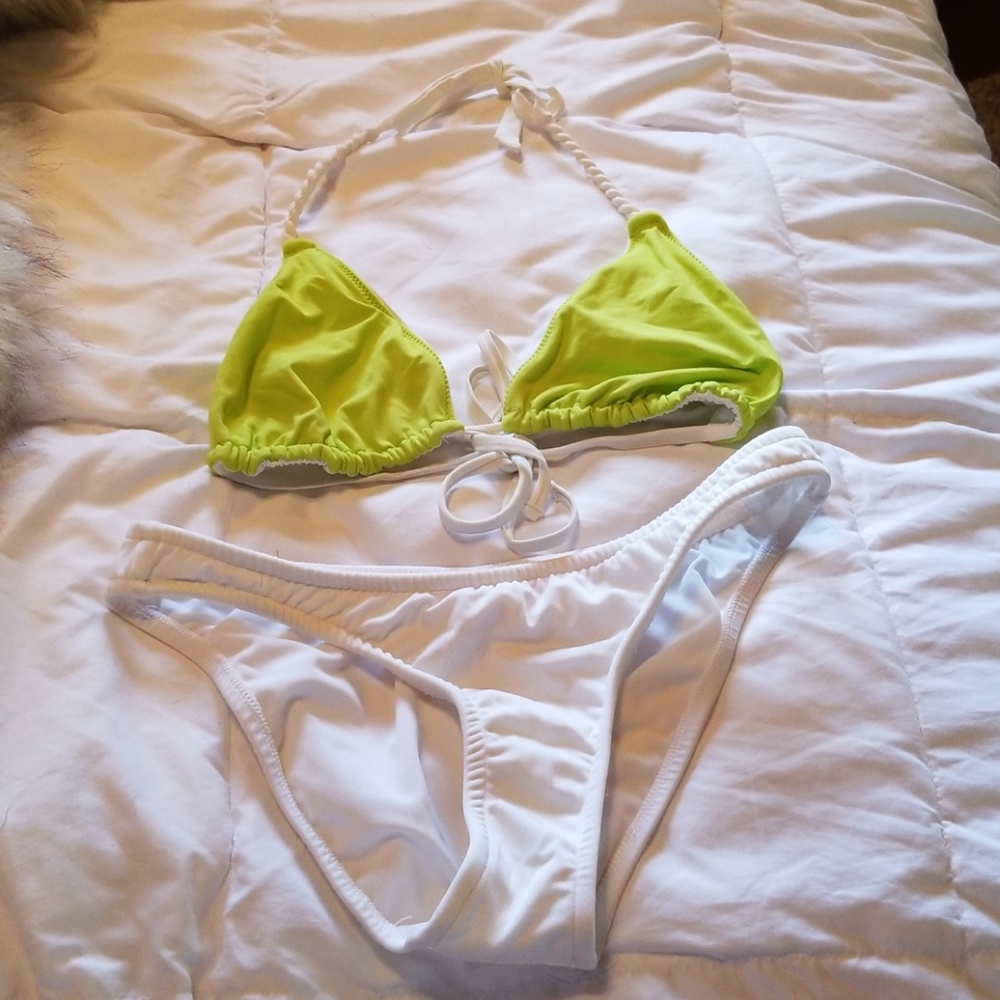 Women's Venus green and white bikini